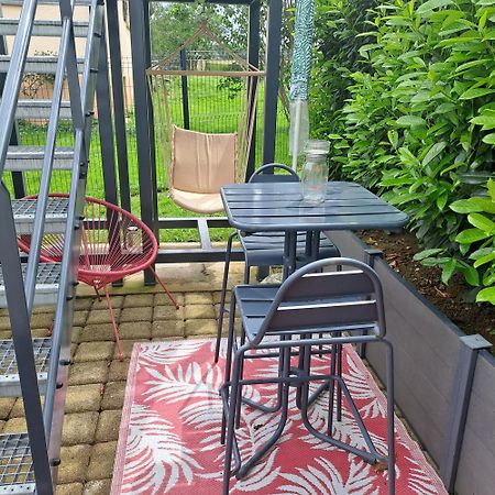 Studio Cosy Spacieux Lumineux Avec Terrasse Vezelois Zewnętrze zdjęcie